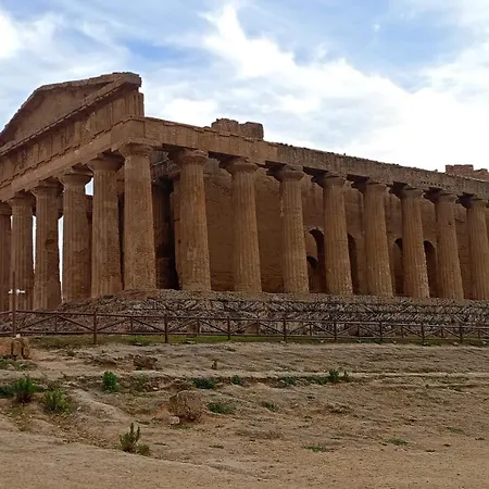 Capinera Panzió Agrigento